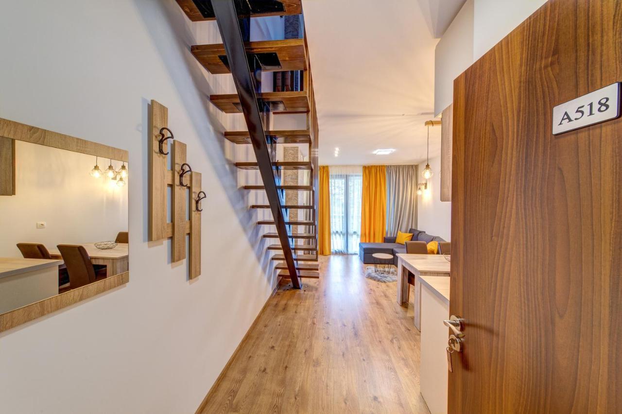 Skyday Penthouse Deluxe At Oak Residence Smolyan Extérieur photo