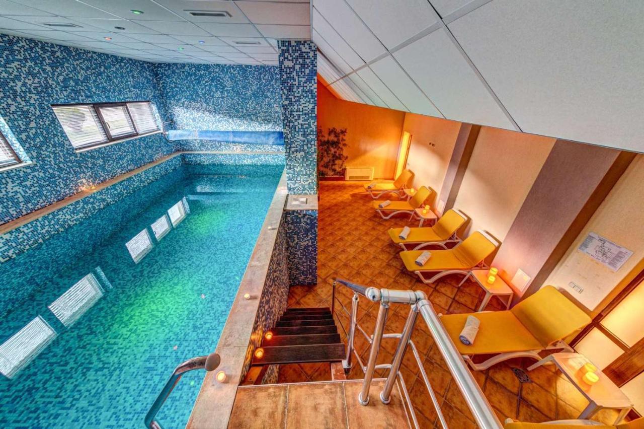 Skyday Penthouse Deluxe At Oak Residence Smolyan Extérieur photo